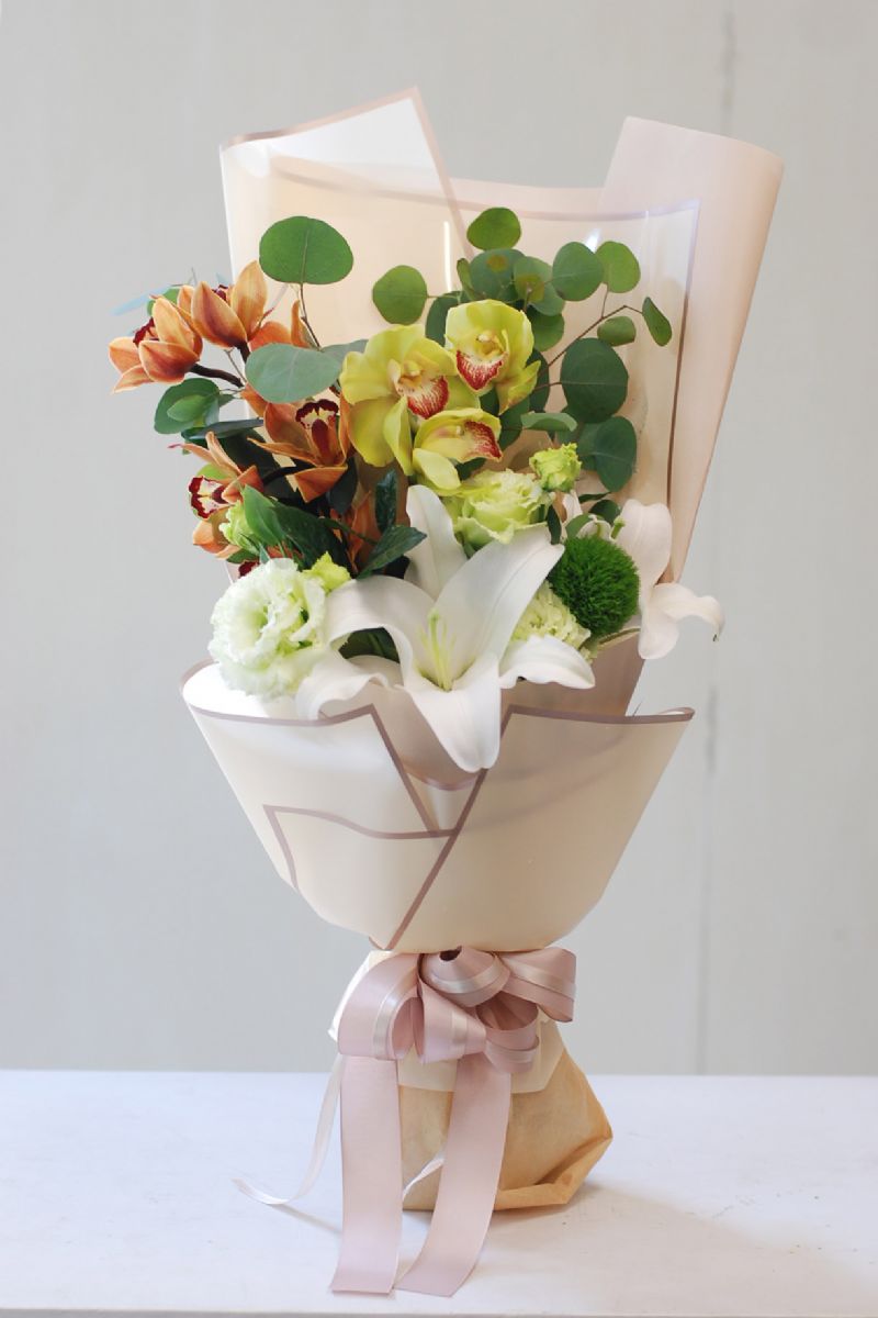 虎頭蘭設計款花束 Cymbidium Orchid